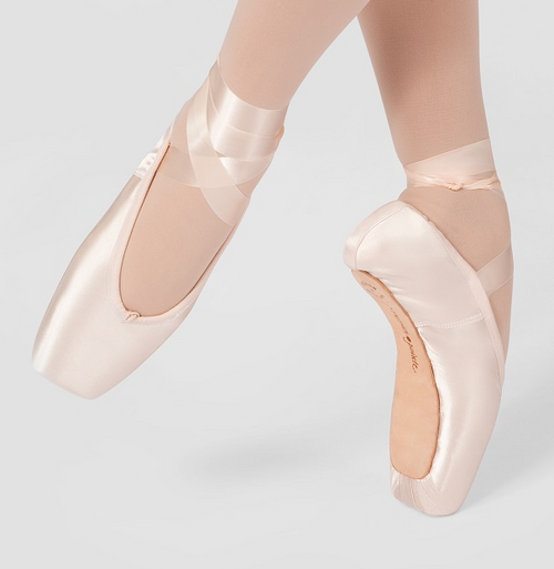 Russian Pointe Muse Pointe Shoe